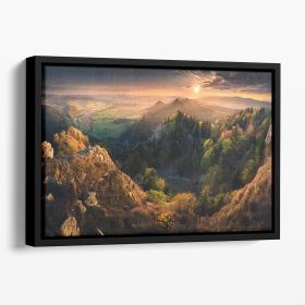 Trzy Korony Ii Floating Framed Canvas (Color: Black, size: 40" x 26" / 100cm x 65cm (approx))